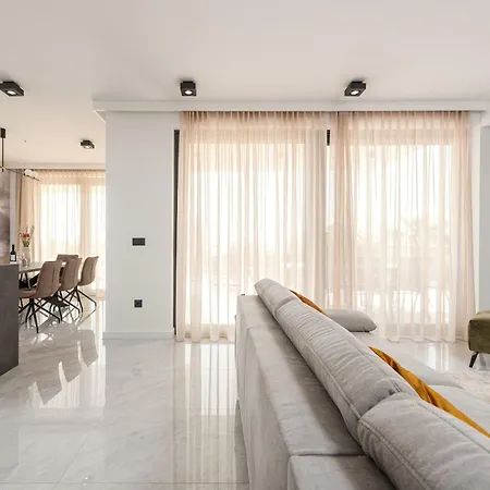 Lukante Zadarvillas *